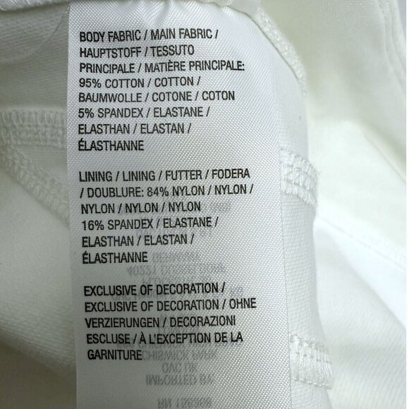 Women with Control White Jeans Plus Size 2X Petite Ankle Crop Pull on Stretch - Picture 10 of 10